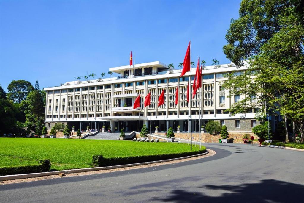 Sunflower Cbq Hotel Ho Chi Minh City Exterior photo